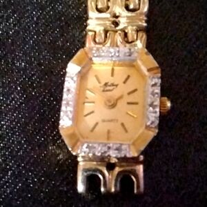 Mathy Tissot ladies watch vintage